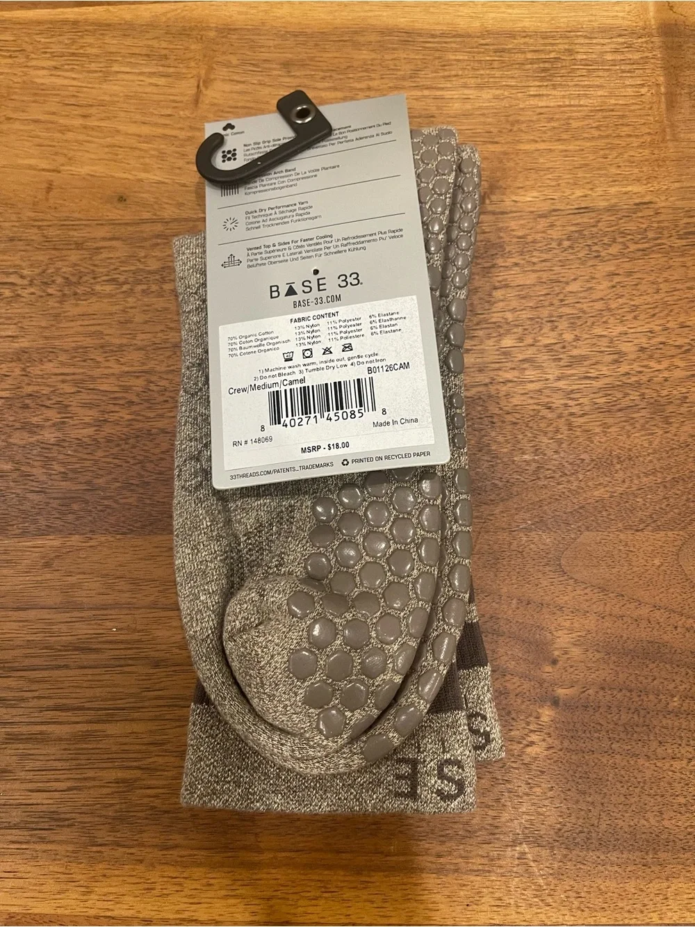 Base33 Crew Grip Socks medium organic cotton